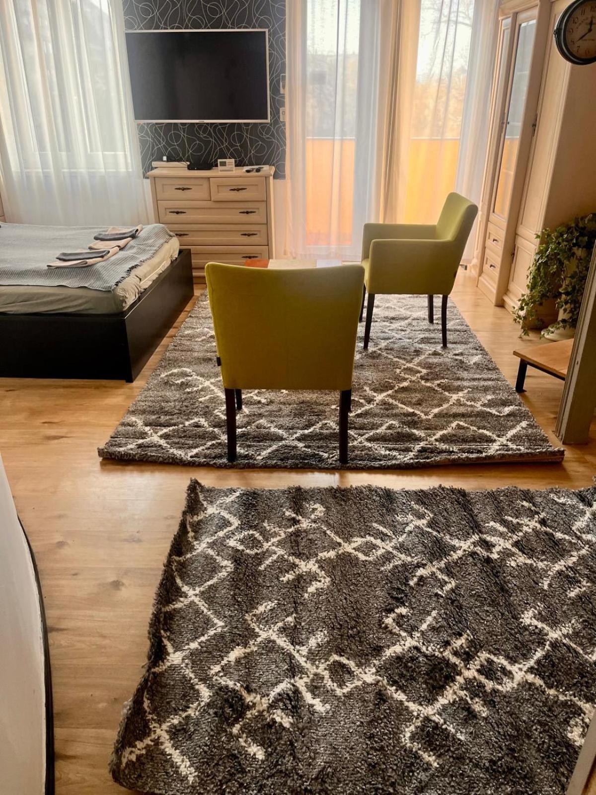 Kalvaria With Balcony, Free Parking And Ac Apartment